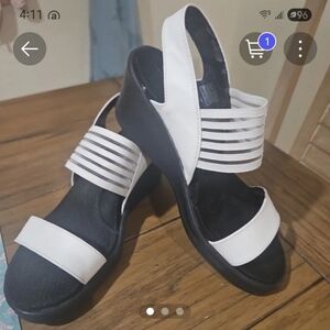 Skechers Cali Women's Rumblers Sci-Fi Wedge Sandals size 9